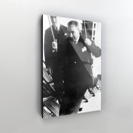 Atatürk Tasarımlı Dekor Cam Tablo