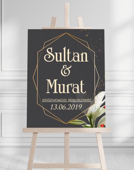 Söz Nişan Düğün İçin 50x70 Karşılama Panosu - Siyah ve Gold Çiçek Temalı 09